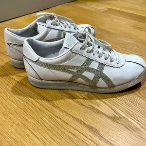 Onitsuka Tiger Corsair Size 8 Size 39.5 White Silver Sparkles Sneakers 👟